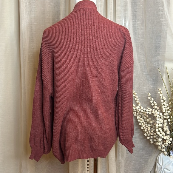 Debut Burnt Orange Tobacco Sz Small/ Medium Pockets in Front - Picture 3 of 5